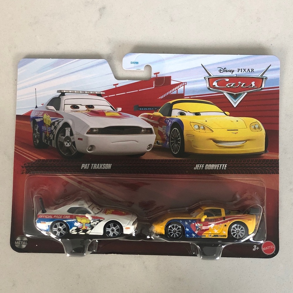 Pixar Cars Die-Cast Set - Pat Traxson and Jeff Gorvette